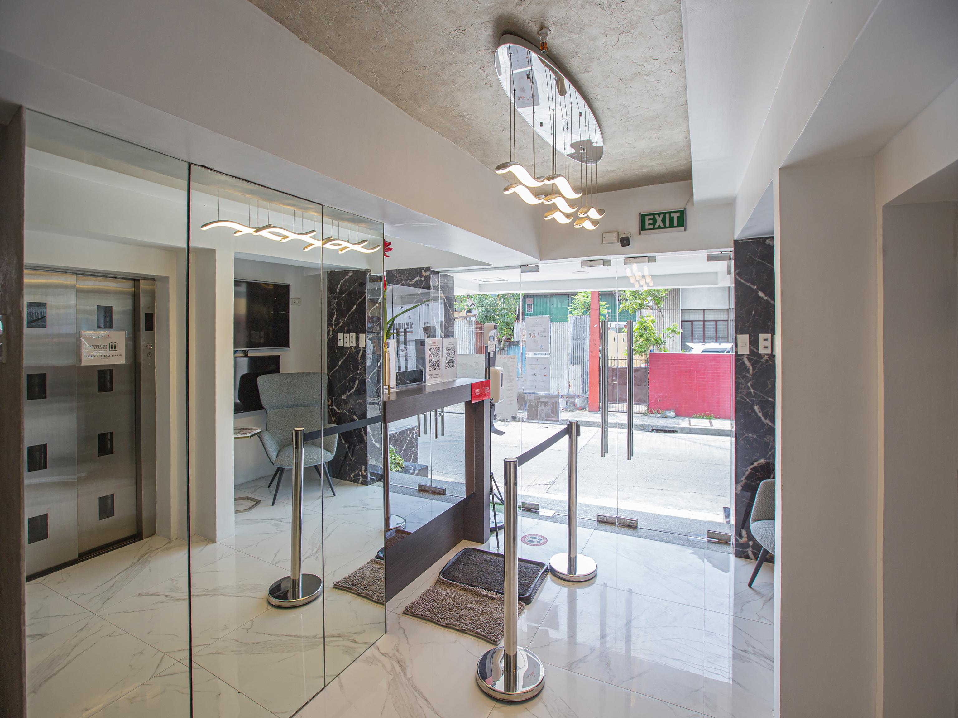 Circuit Hostel Makati City Dış mekan fotoğraf