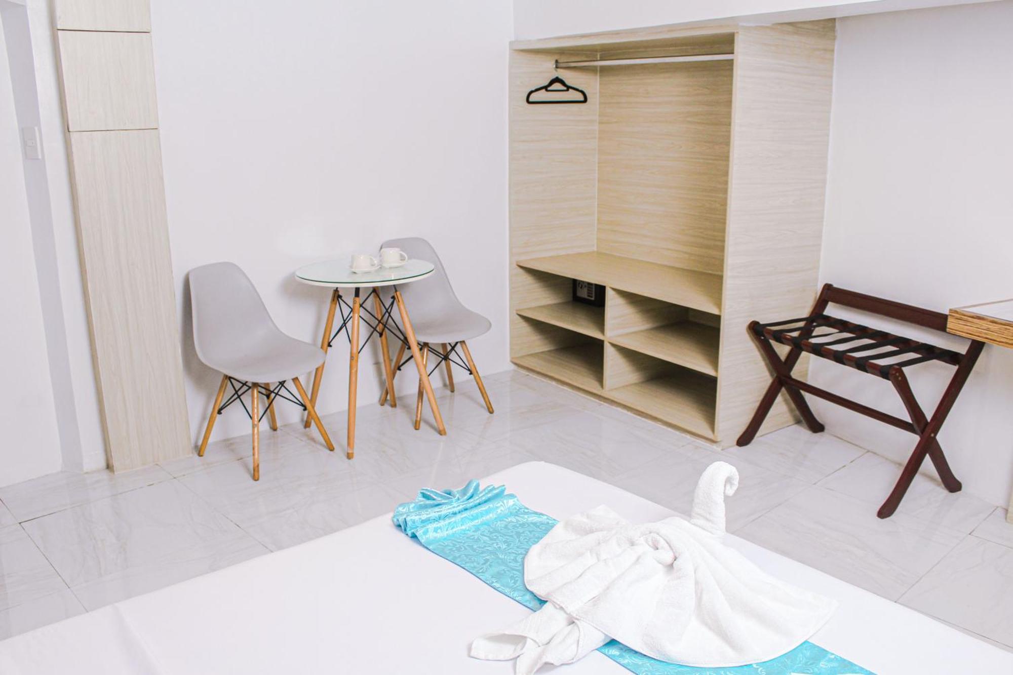 Circuit Hostel Makati City Dış mekan fotoğraf
